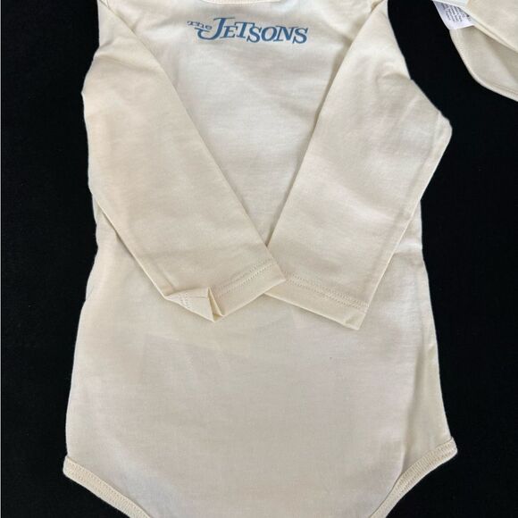 Brand new Gucci Cream Baby Set with Blue and Yellow Accents 3pcs - Picture 7 of 10